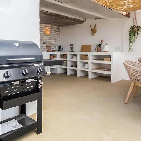 Casa Perla - Old Town Lux, Bbq & Terrace & Sea Views Apartman Puerto de Mogán